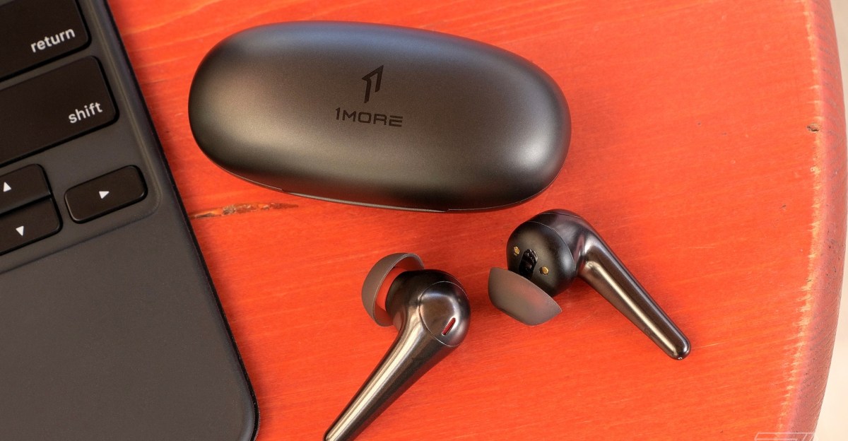 1More Comfobuds Pro