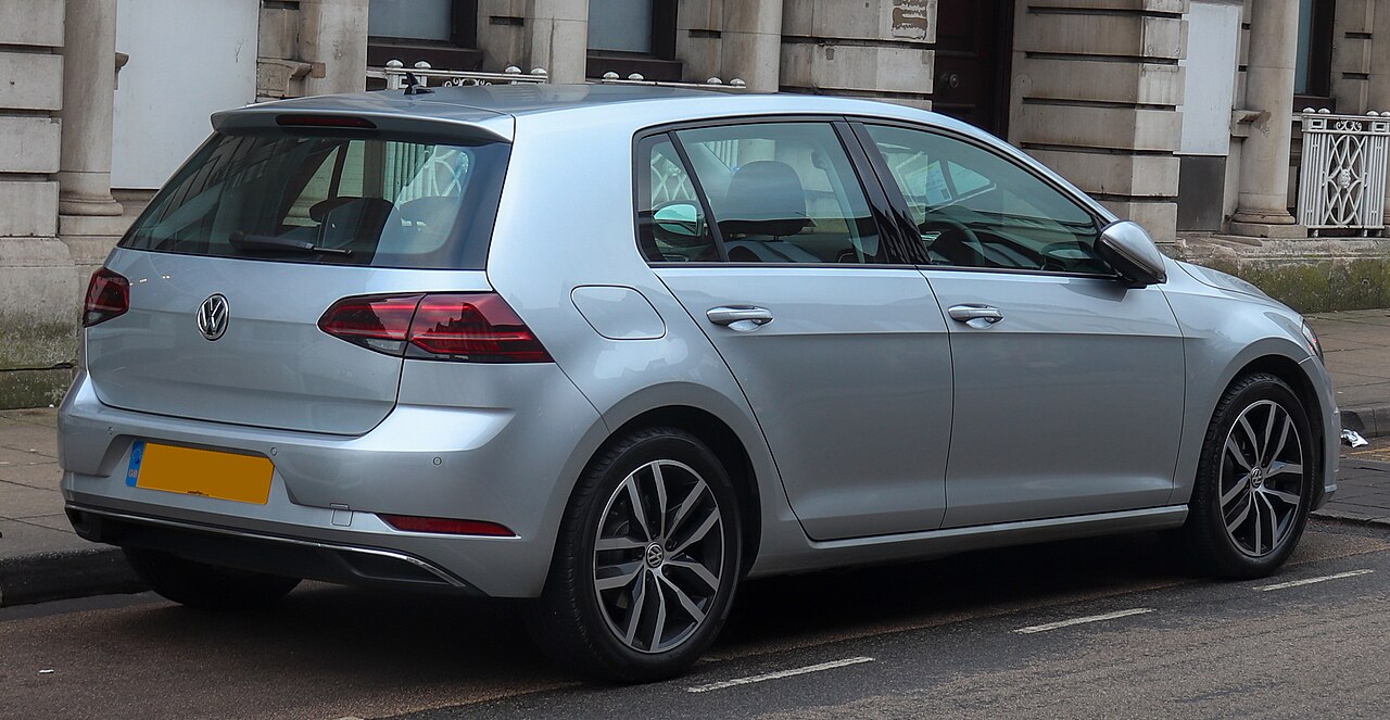 2019 Volkswagen Golf S