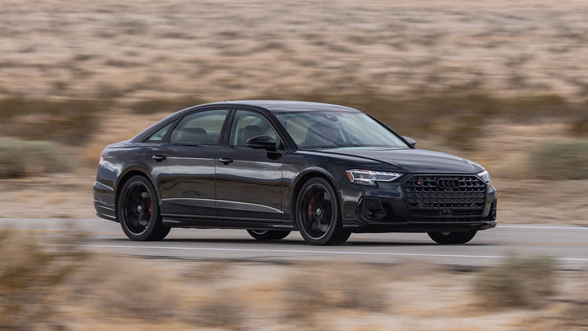 2022 Audi S8