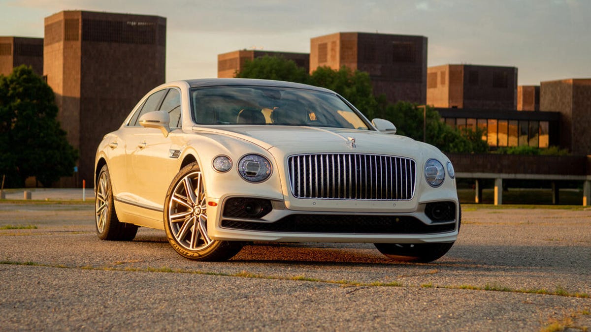 2022 Bentley Flying Spur Hybrid