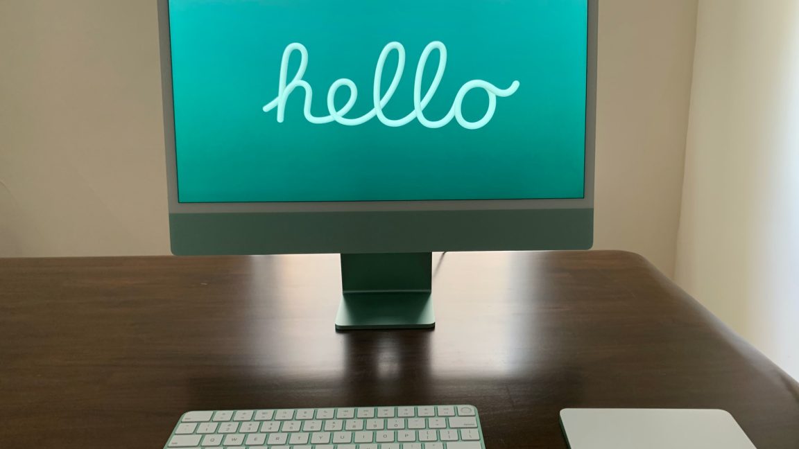 24-inch iMac (2021)