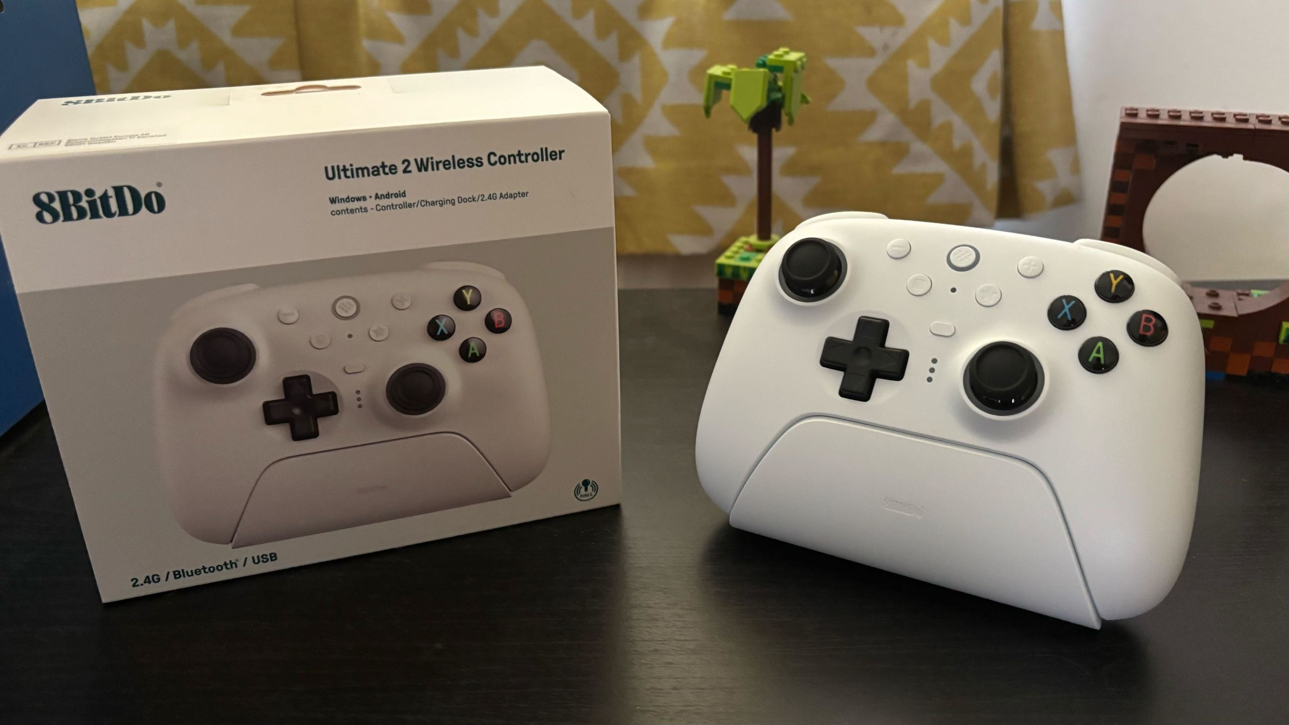 8Bitdo Ultimate 2 Controller