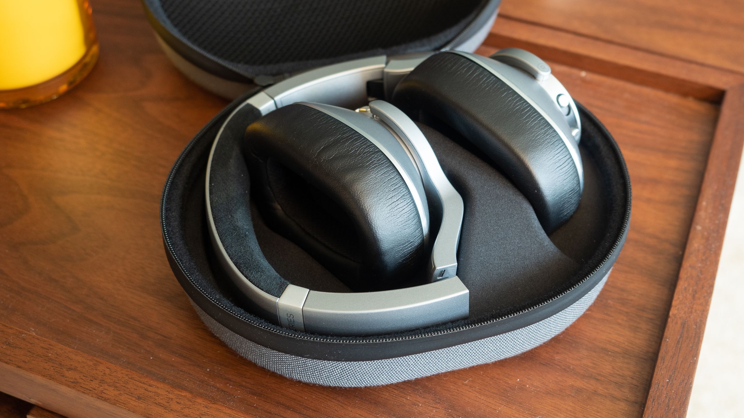 Akg N700NC