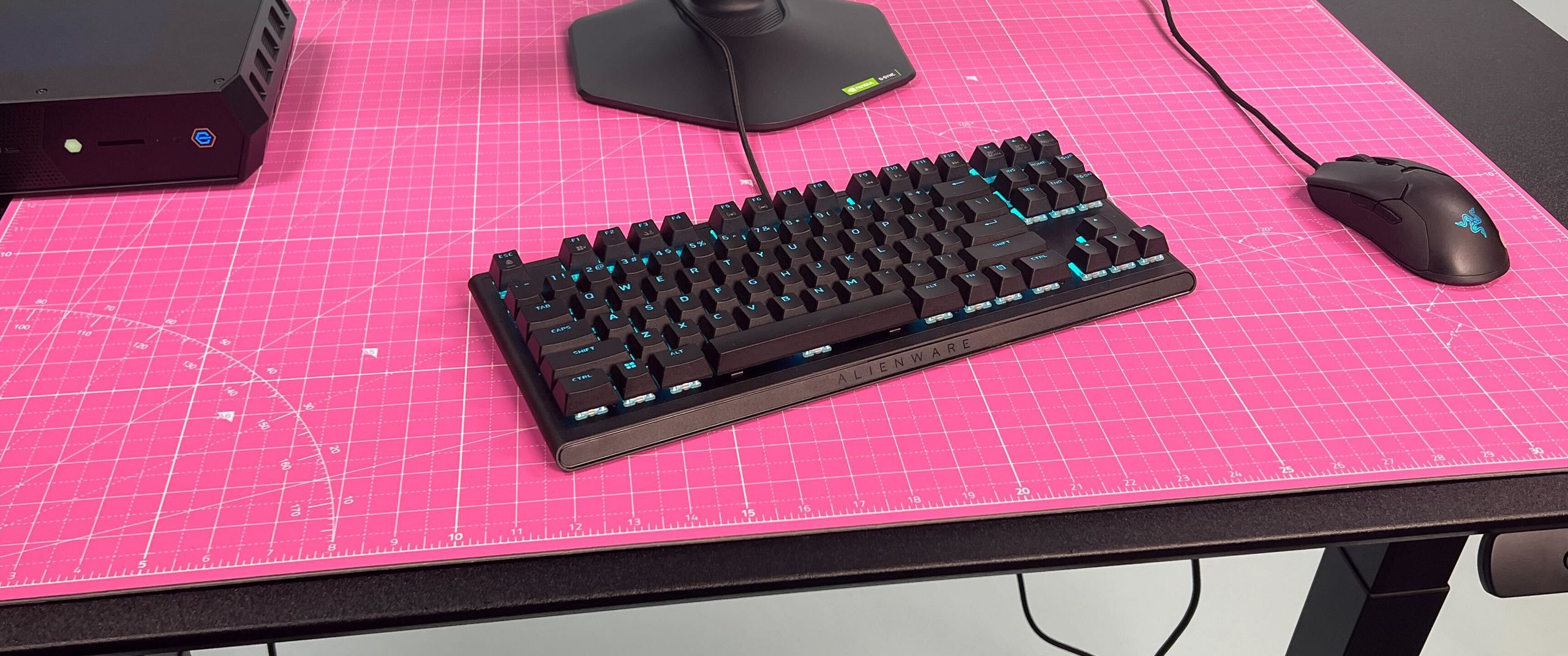 Alienware AW420K Tenkeyless Gaming Keyboard