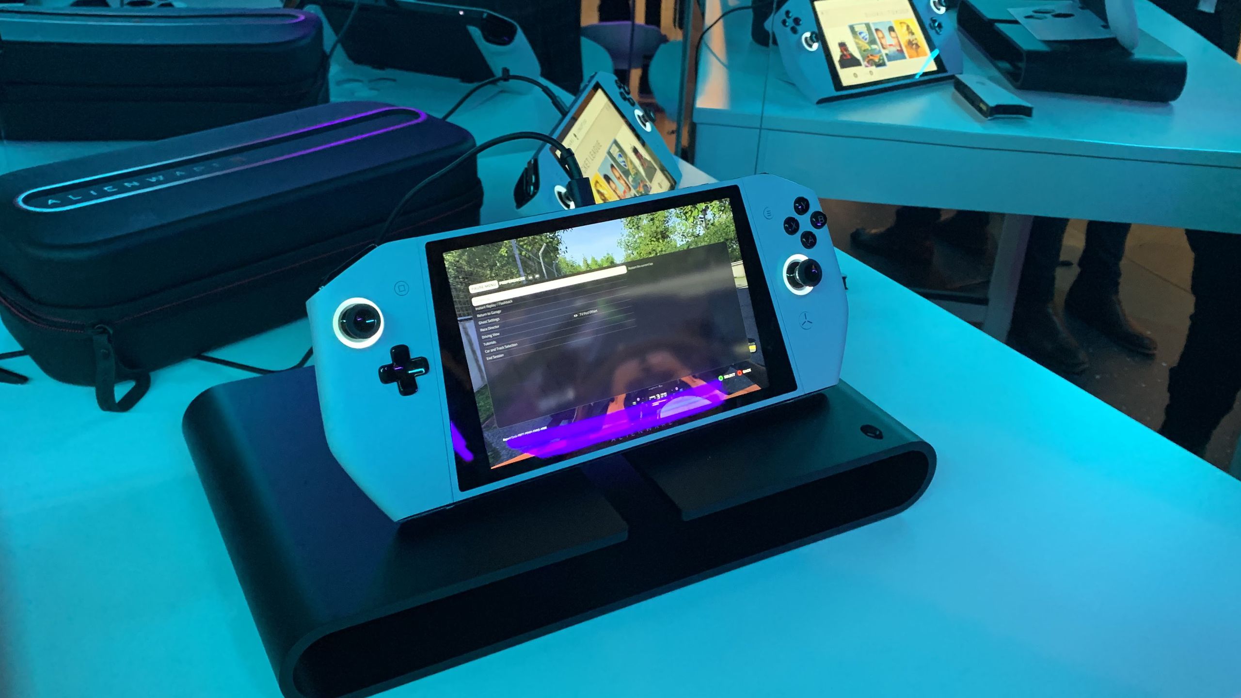Alienware Concept Ufo