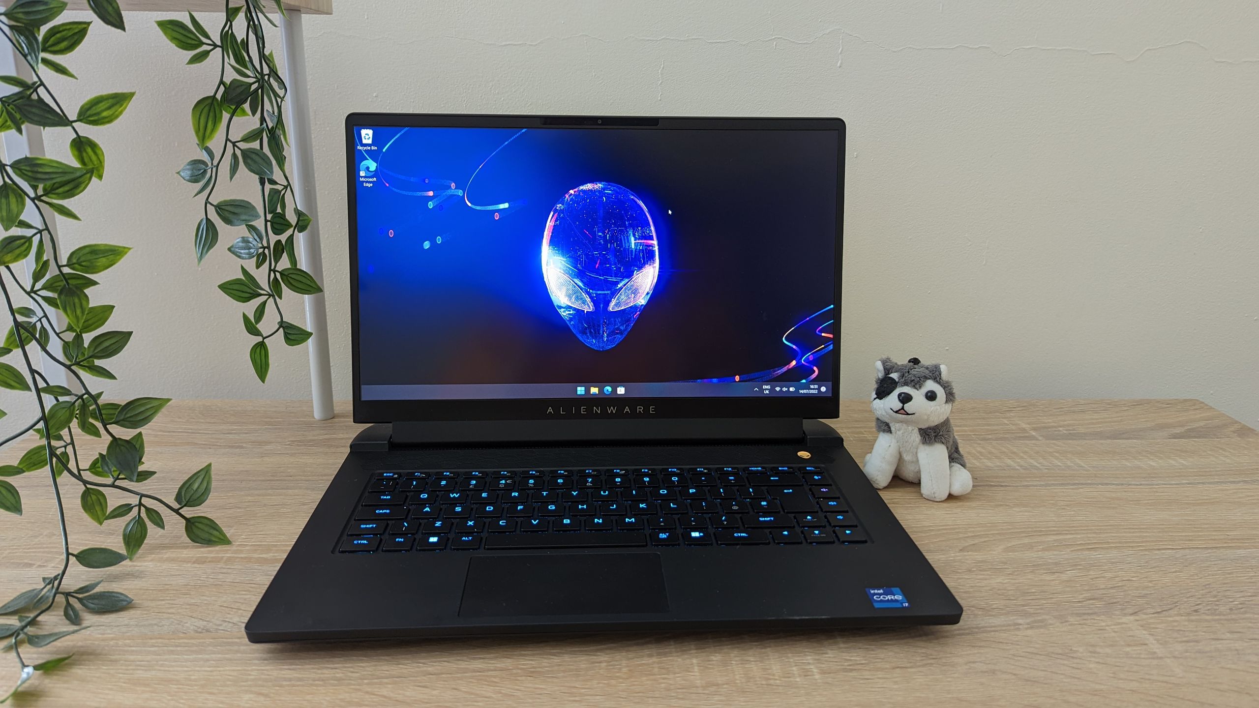Alienware M15 R7
