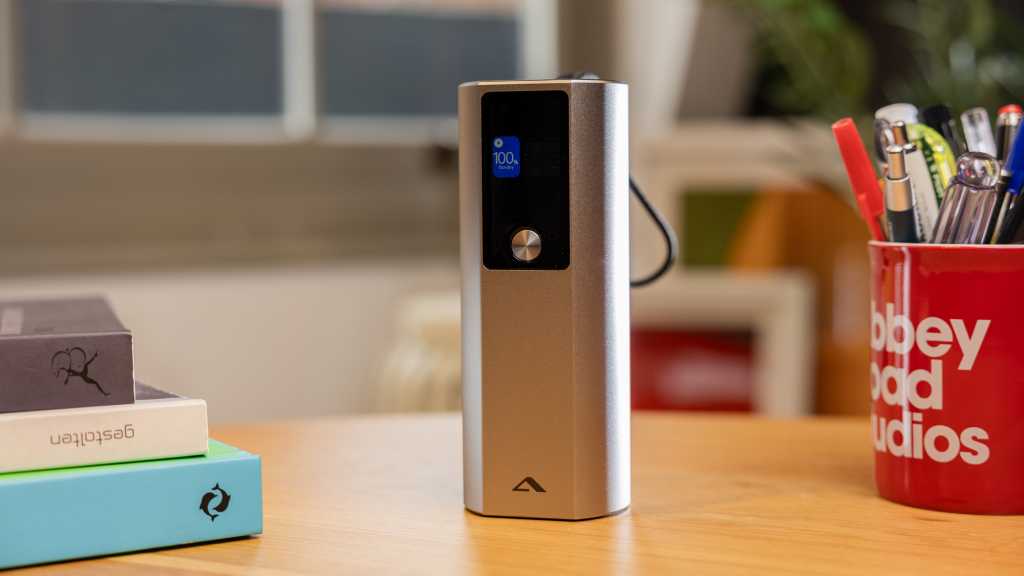 Alogic Ark Pro 27600Mah Power Bank