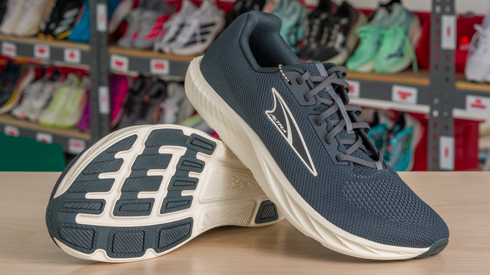 Altra Escalante 4