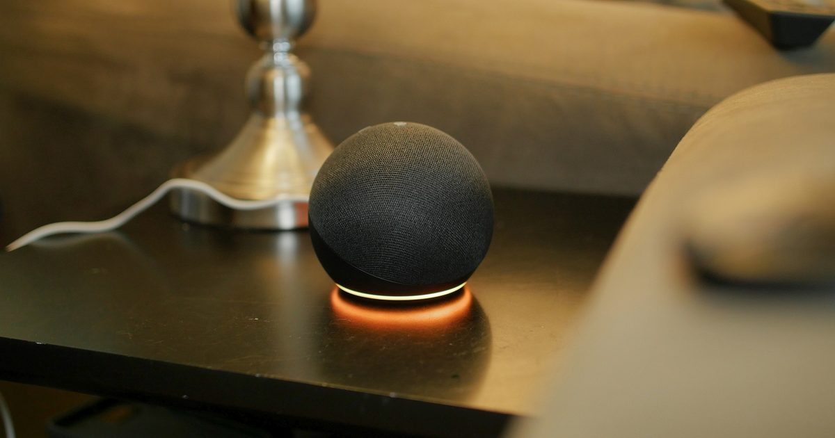 Amazon Echo Dot (4th Gen)