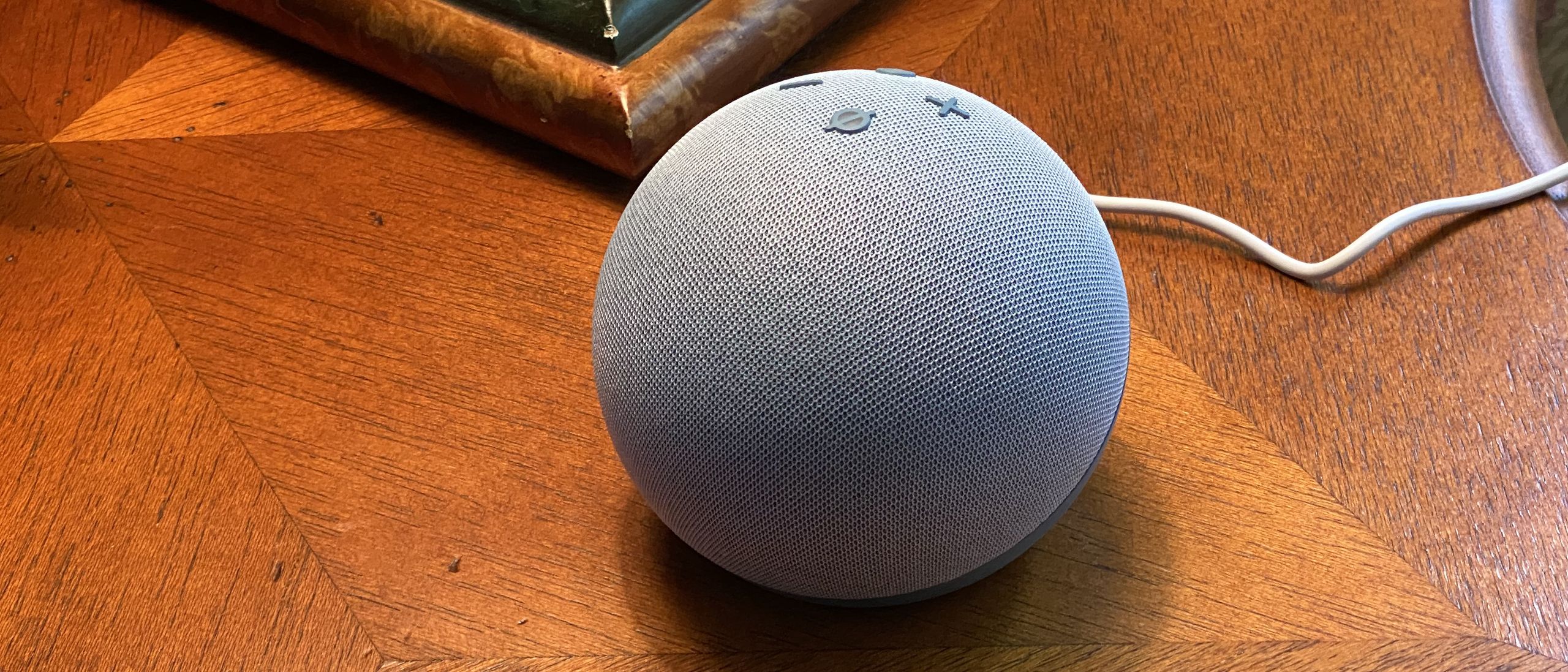 Amazon Echo Dot (2020)