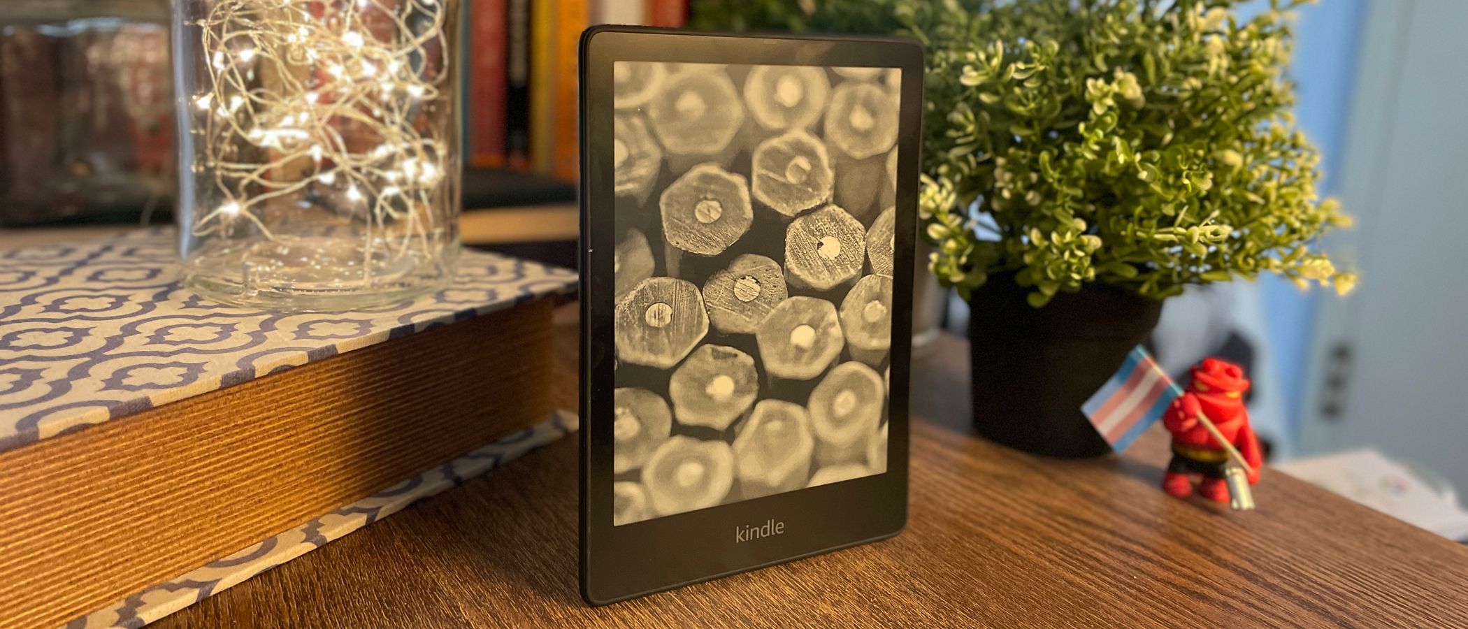 Amazon Kindle Paperwhite Signature Edition