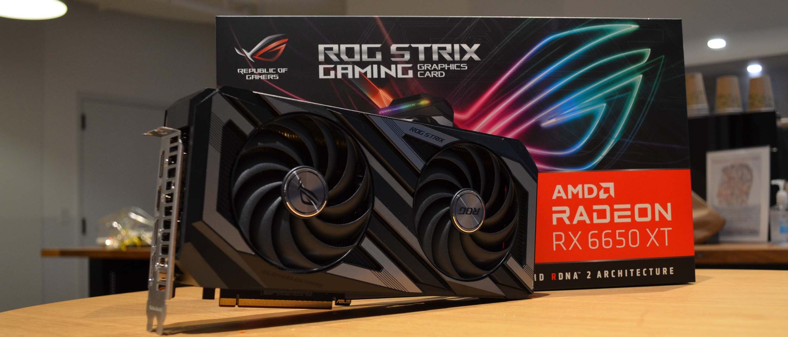 AMD Radeon RX 6650 XT