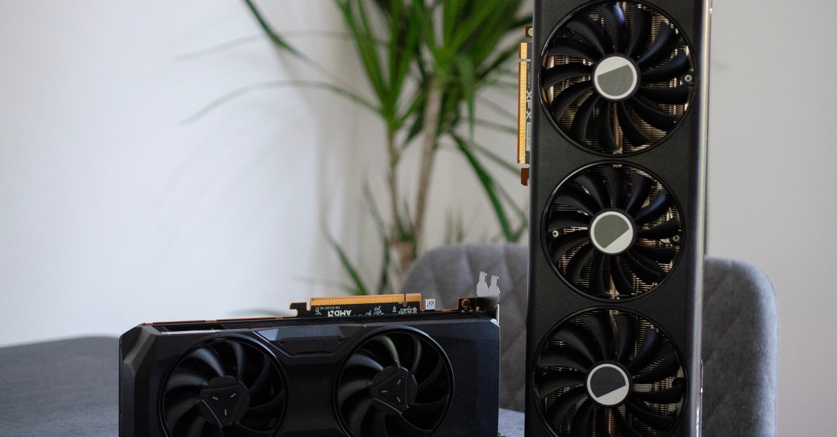 AMD Radeon RX 7700 XT