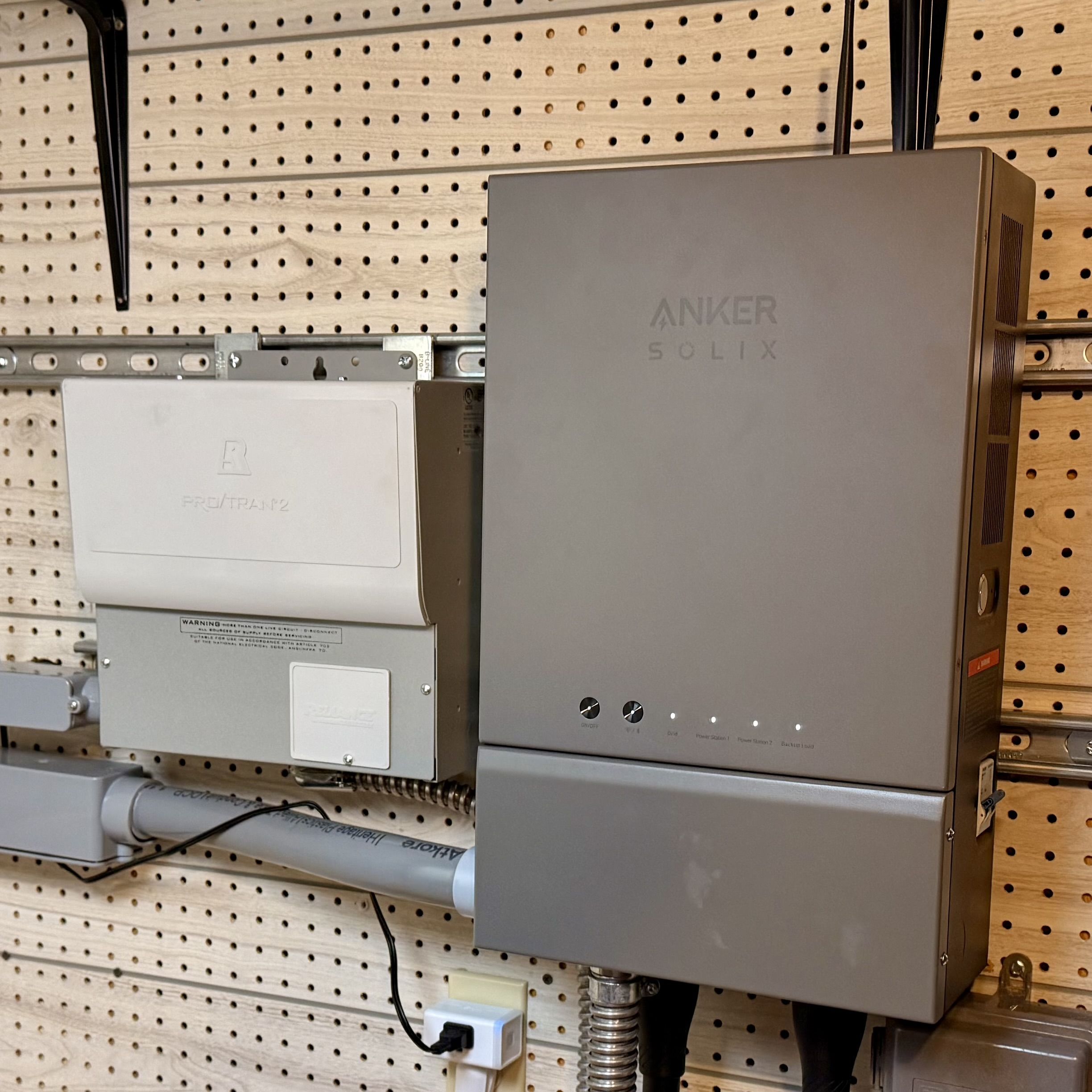 Anker Solix F3800 Home Power System