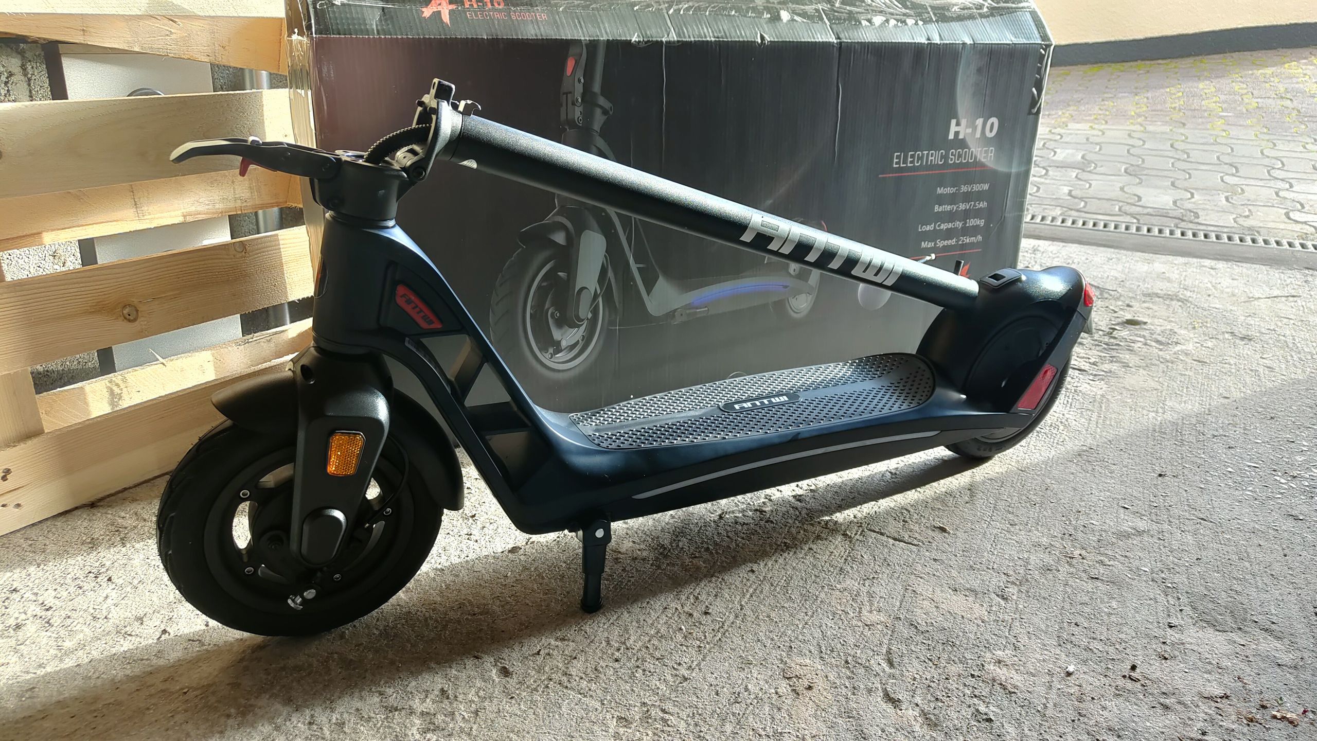 Antwi H10 Electric Scooter