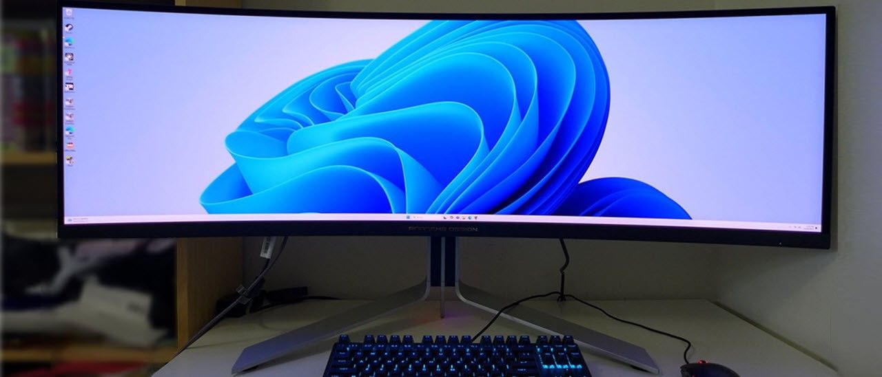 Aoc Agon Pro Porsche Design PD49