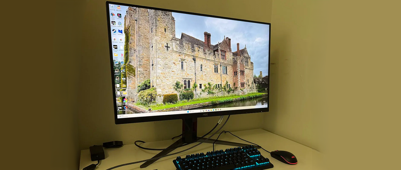 AOC U32G4 32-inch 4K Dual-Refresh gaming monitor