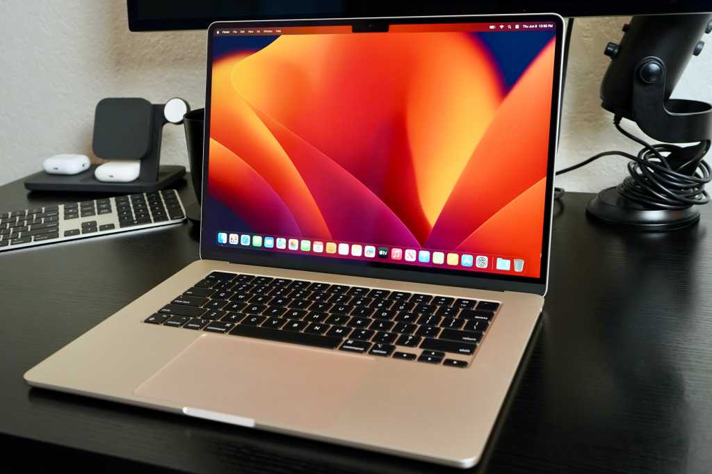Apple MacBook Air 15 (M2, 2023)