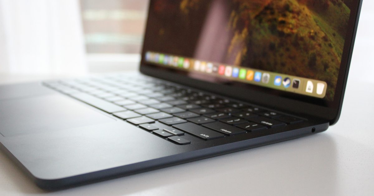 Apple MacBook Air (M3)
