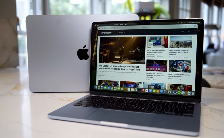 Apple MacBook Air (13-inch and 15-inch, M4)