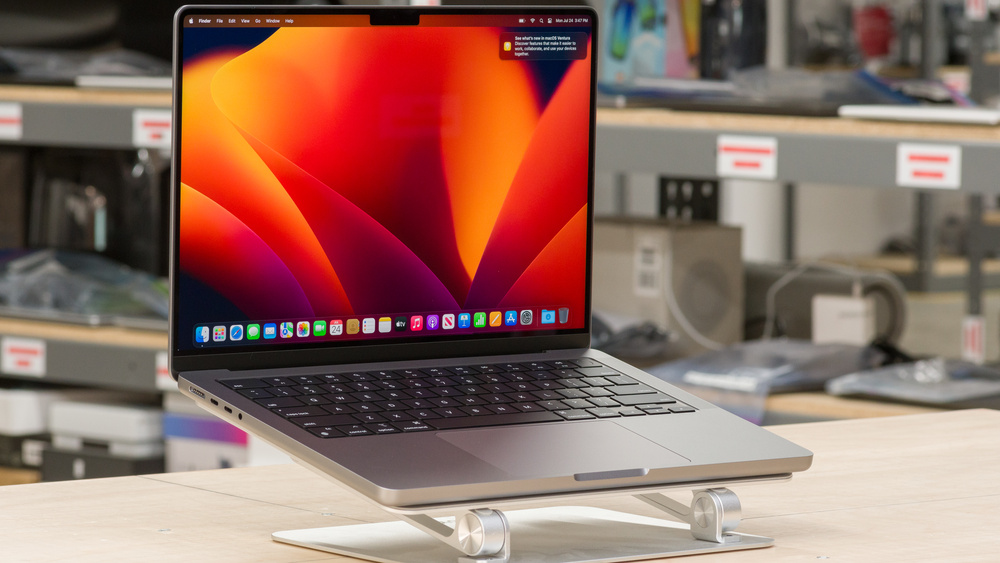 Apple MacBook Pro 14 (M2, 2023)