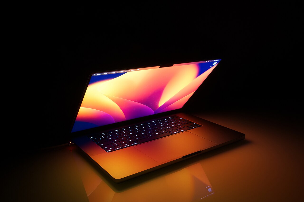 Apple MacBook Pro 2023 14 And 16