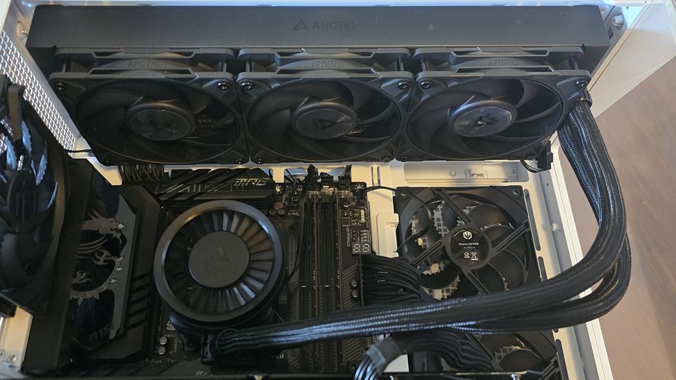 Arctic Liquid Freezer Iii Pro