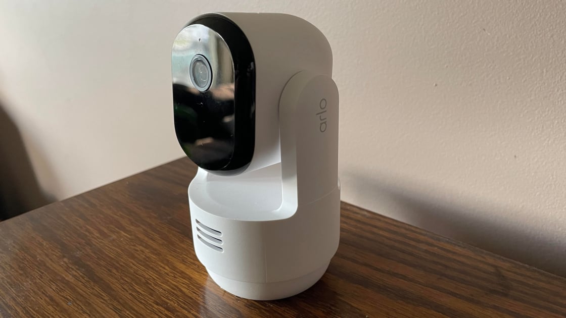 Arlo Essential Pan Tilt Indoor Camera