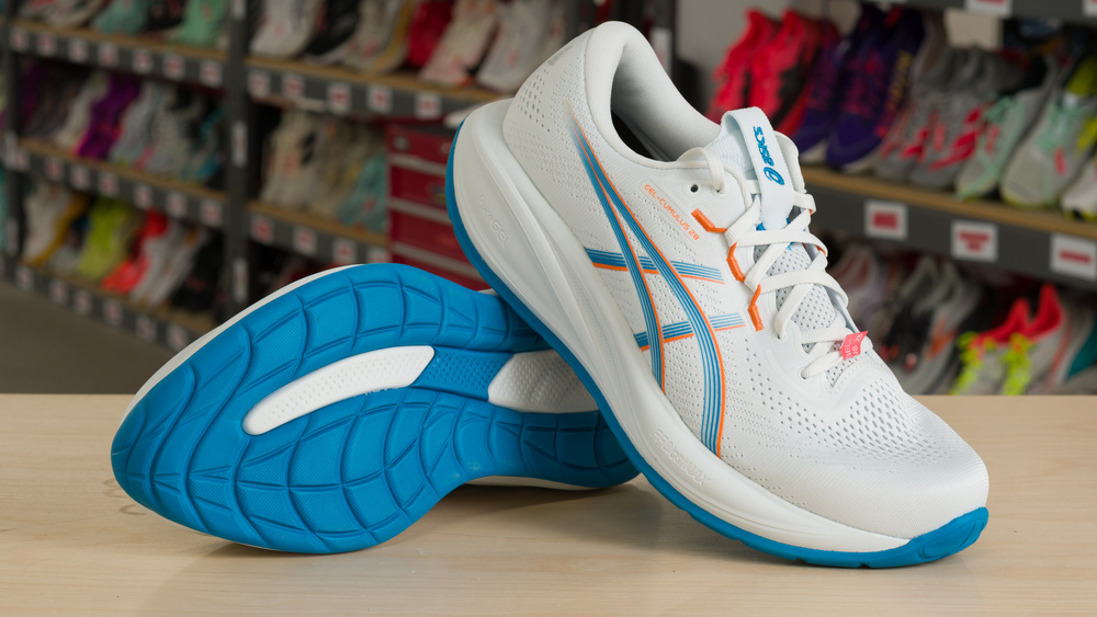 ASICS GEL-CUMULUS 28