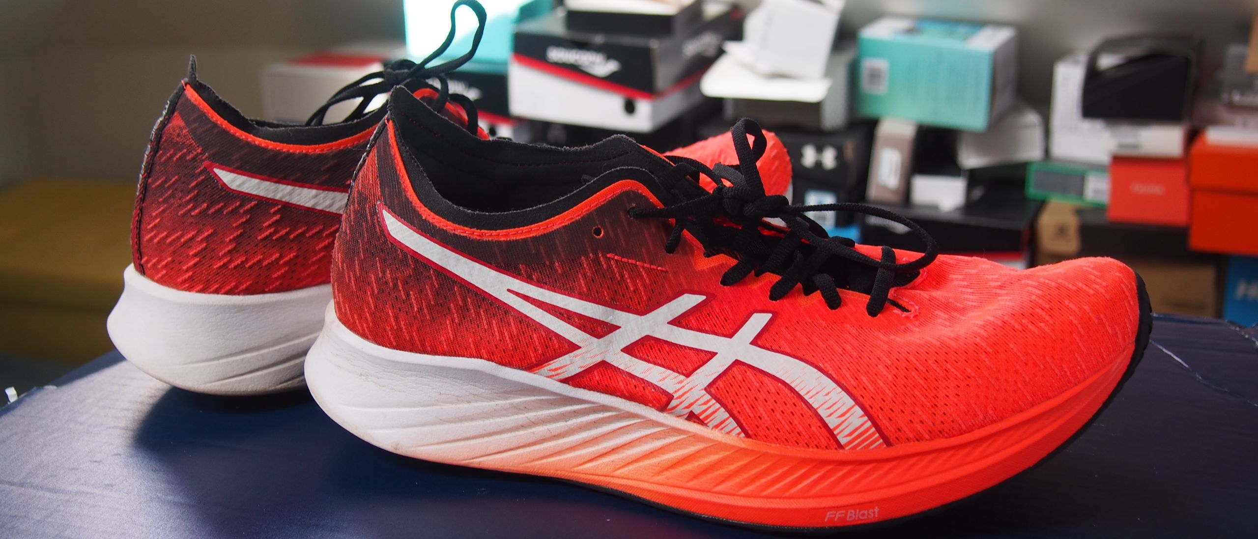 Asics Magicspeed