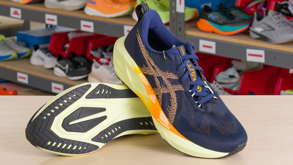 ASICS NOVABLAST 5