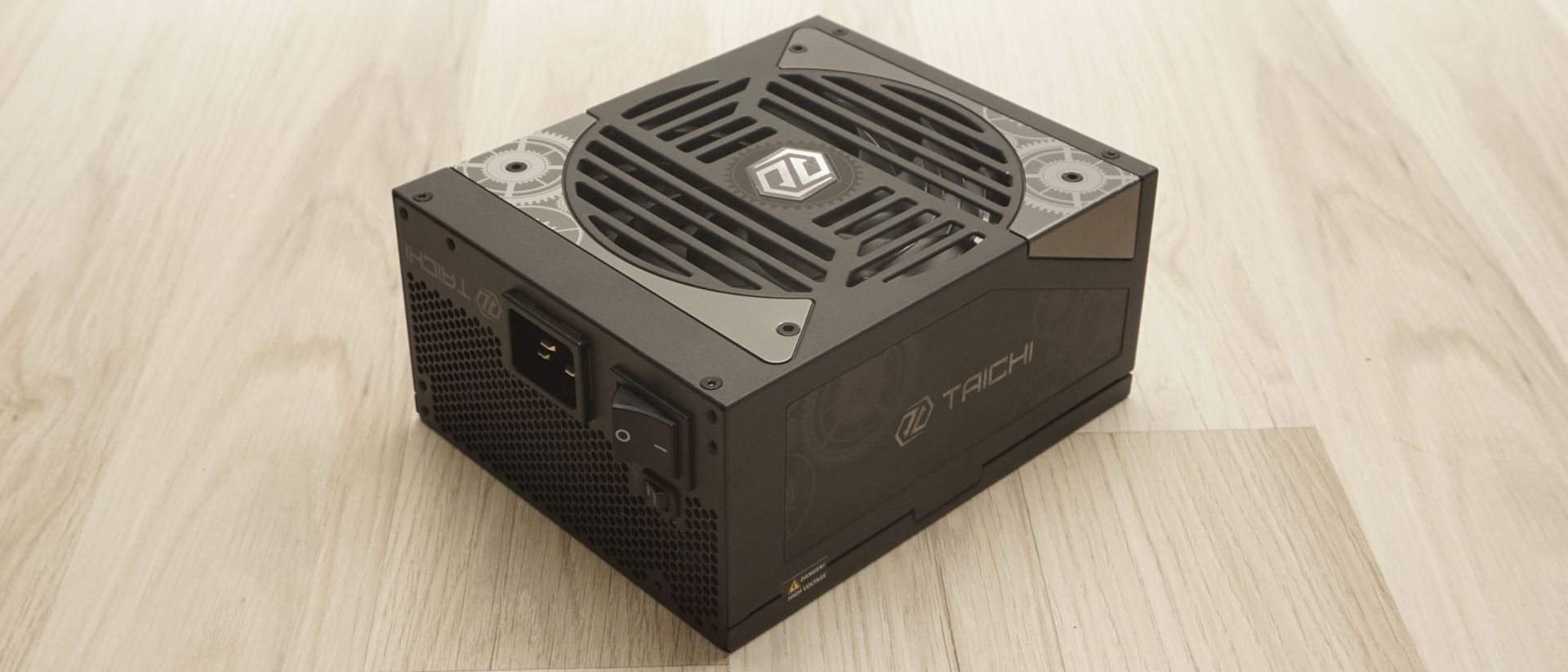 Asrock Taichi TC-1300T