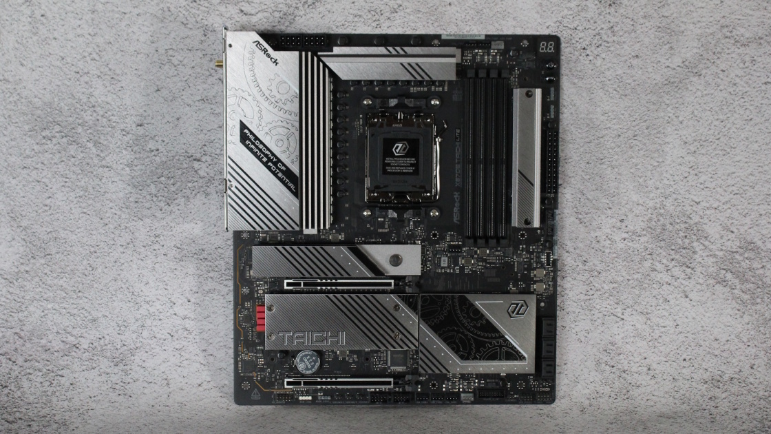 Asrock X870E Taichi Lite
