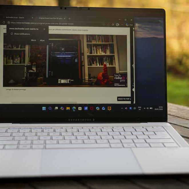Asus ExpertBook Ultra (2026)