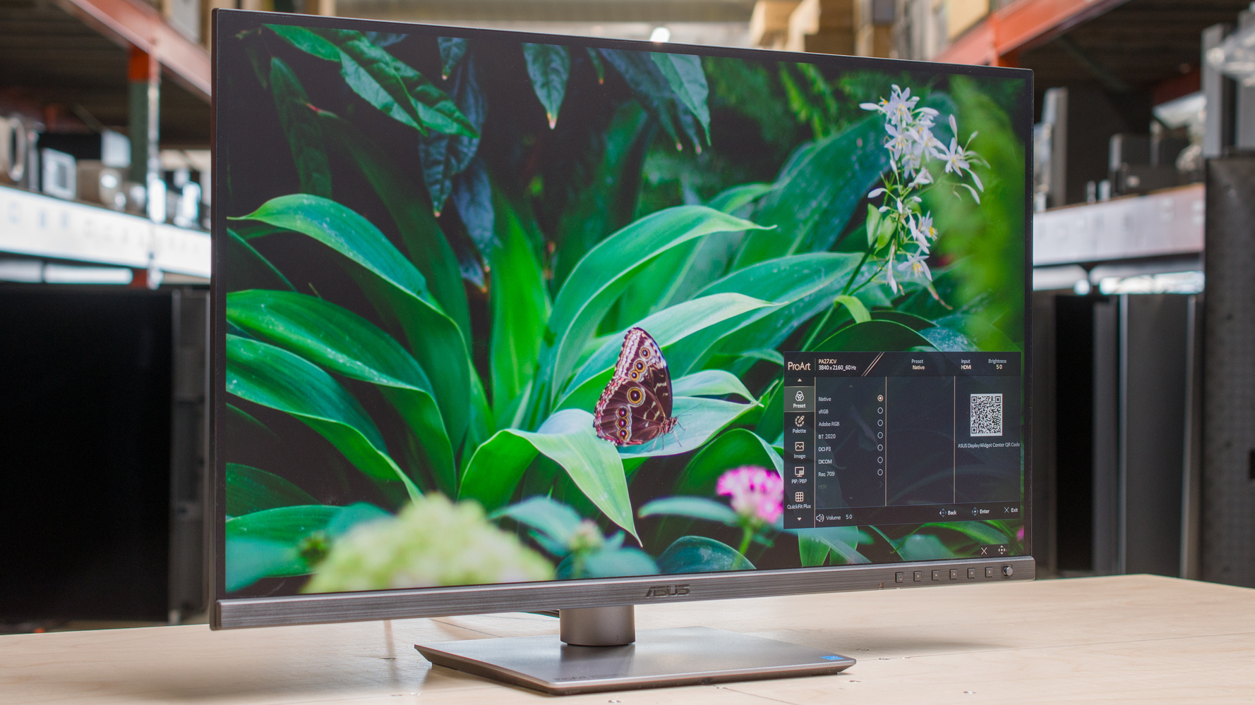 Asus ProArt Display 5K PA27JCV