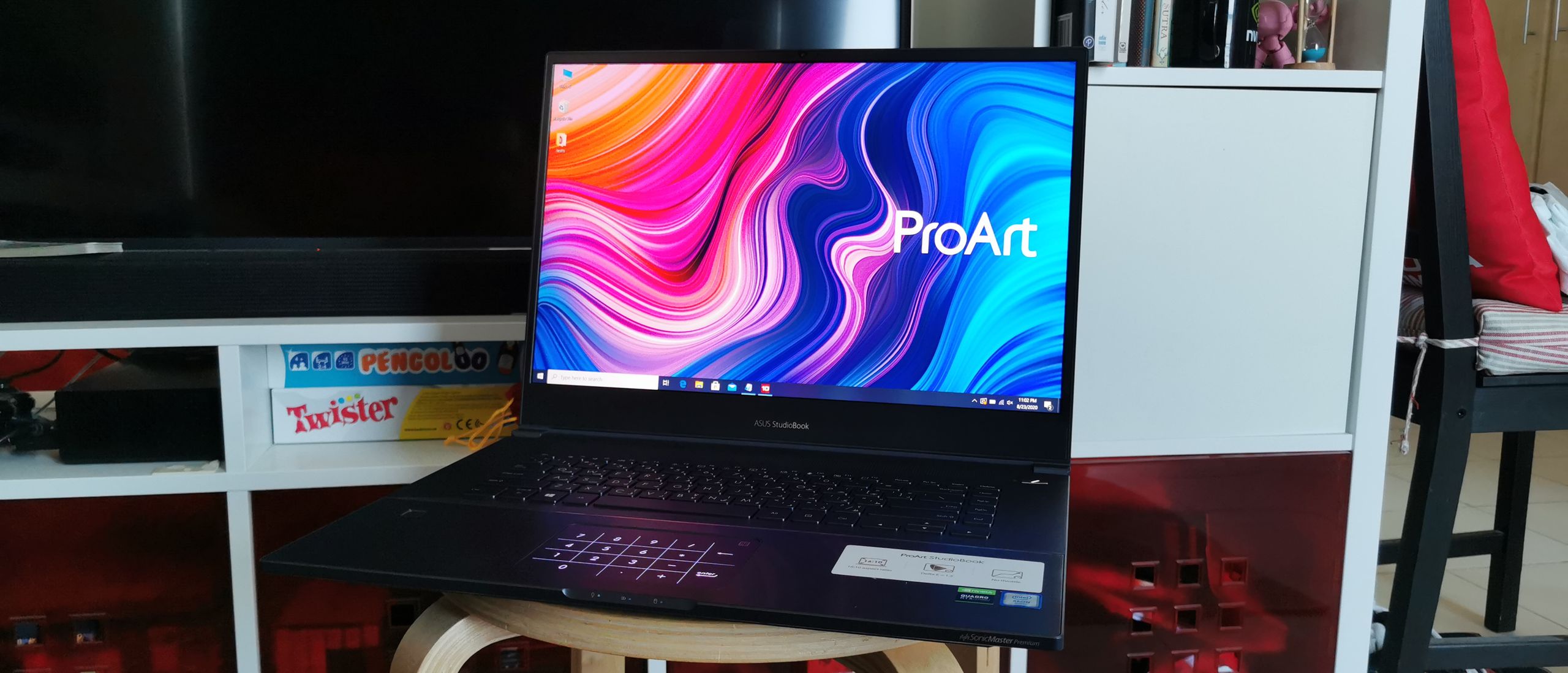 Asus ProArt StudioBook Pro 17