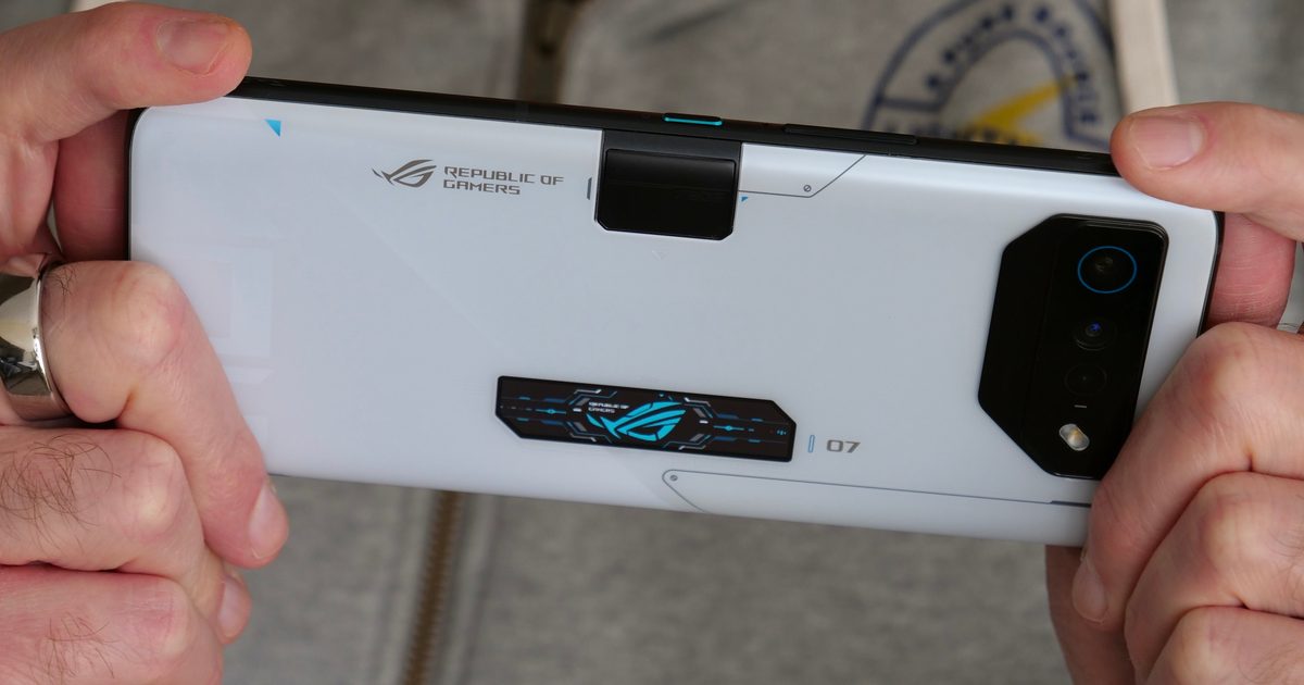 Asus ROG Phone 7 Ultimate
