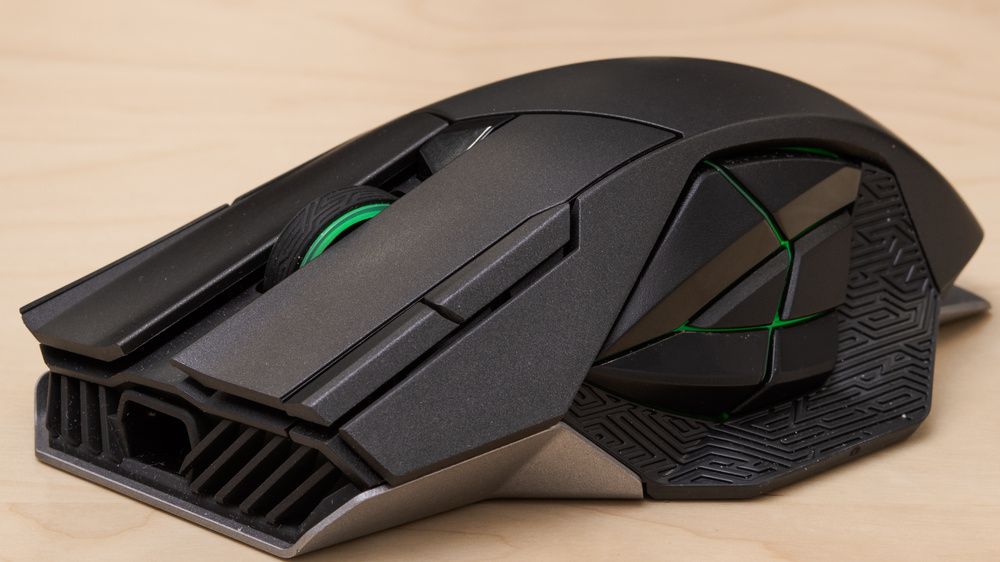 ASUS ROG Spatha