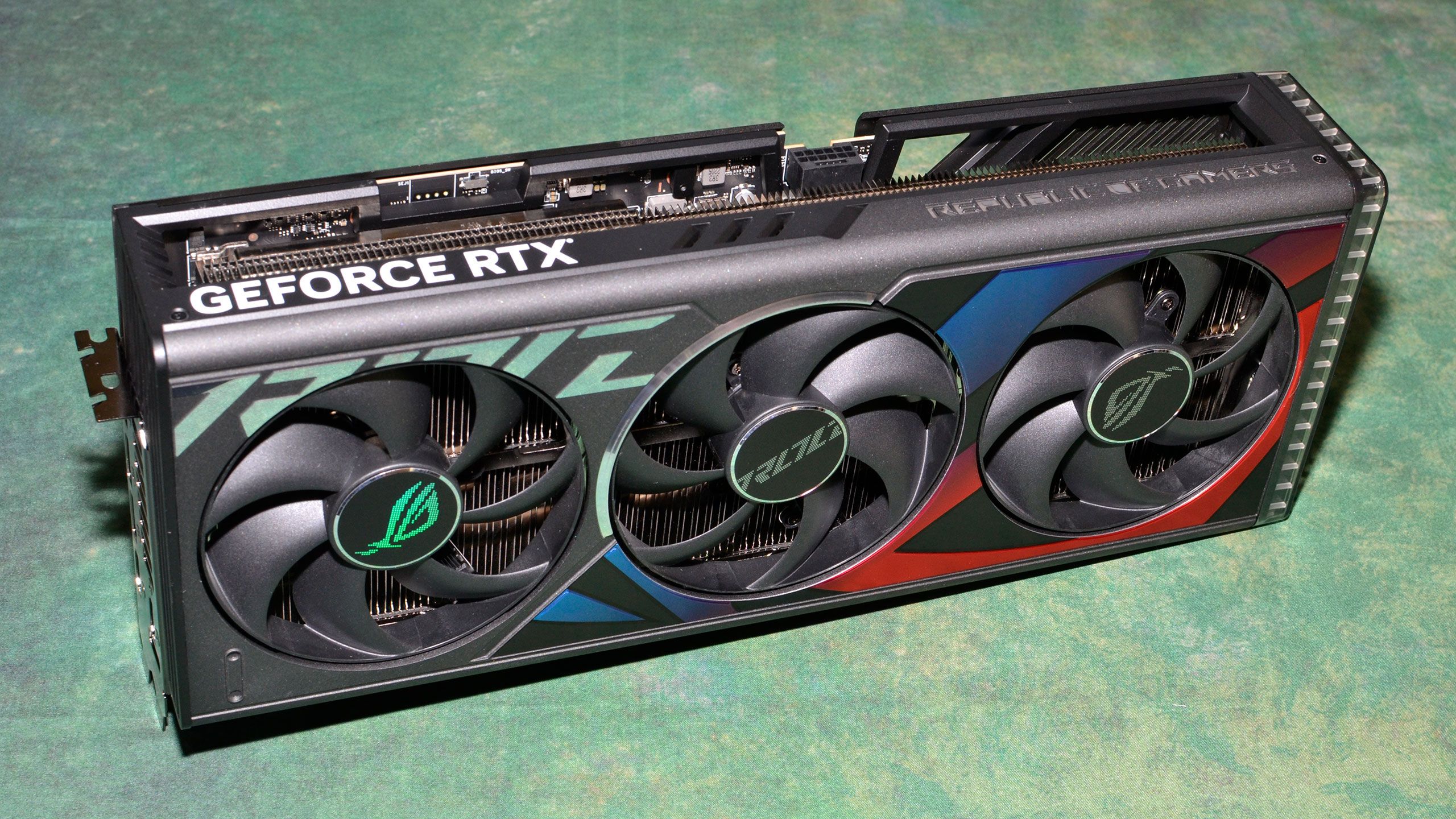 ASUS RTX 4090 ROG Strix Oc