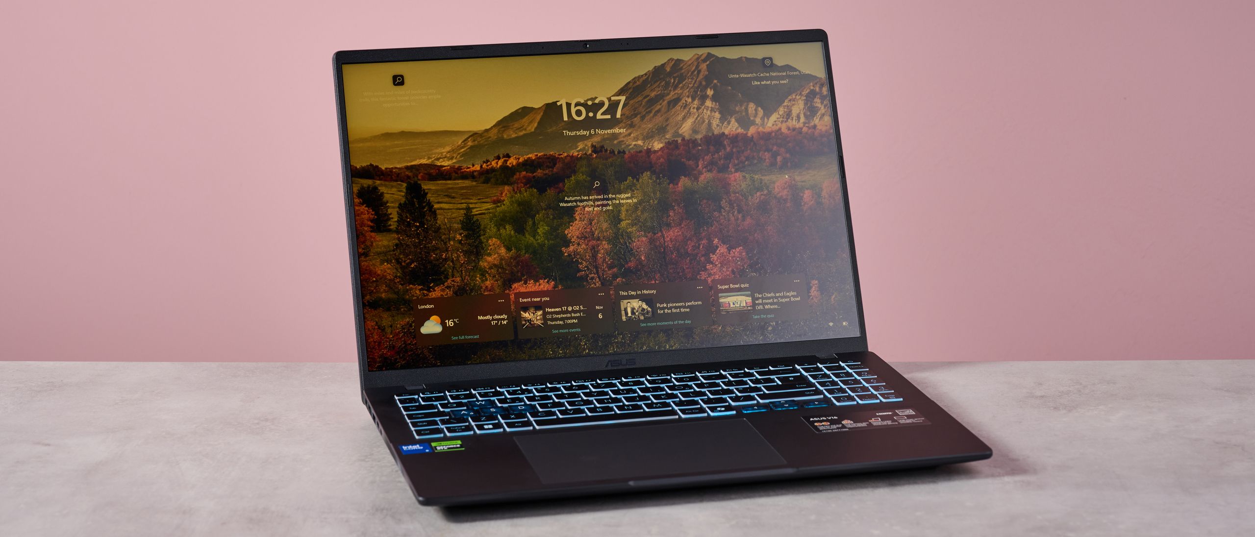 ASUS V16