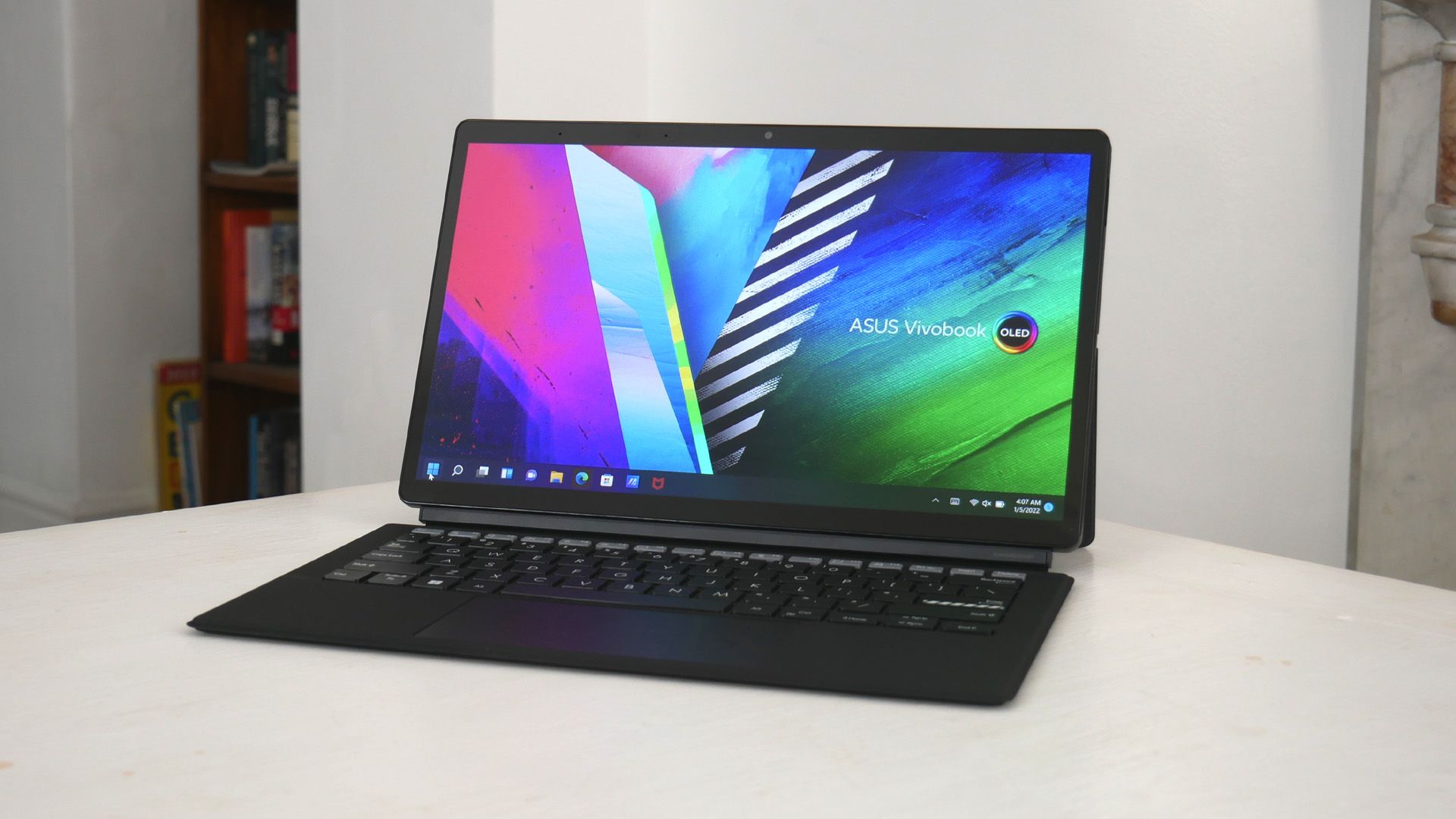 ASUS VivoBook 13 Slate OLED T3300
