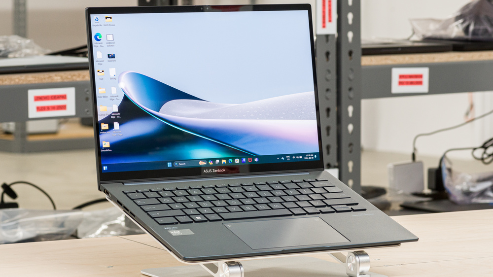 ASUS Zenbook 14 OLED (2024)