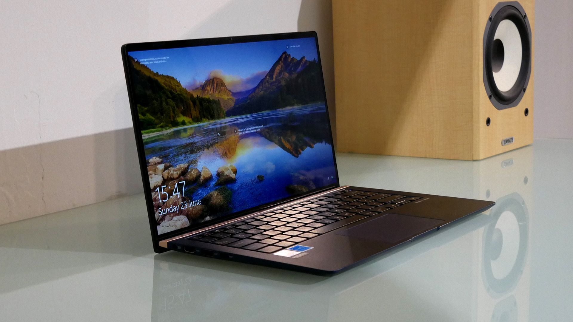 ASUS ZenBook 14 UX433F