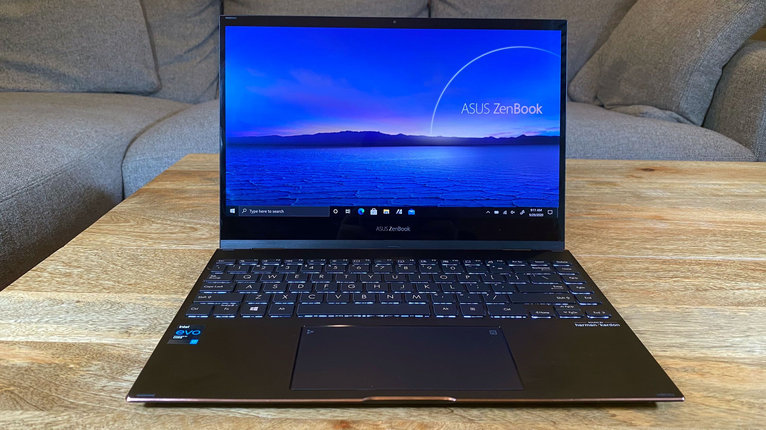 ASUS ZenBook Flip S UX371
