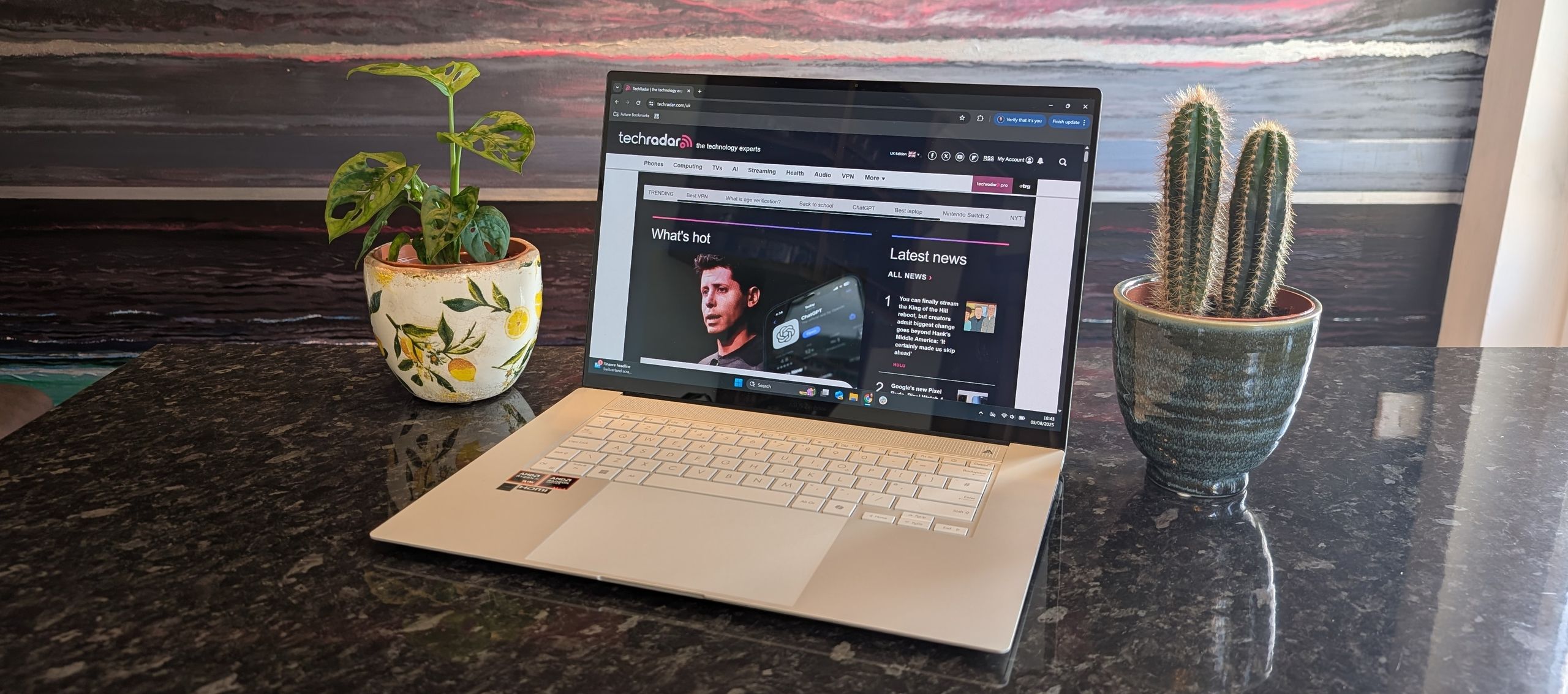 ASUS Zenbook S 16 UM5606 (2024)