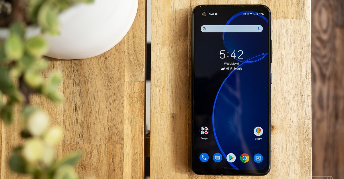 Asus ZenFone 8