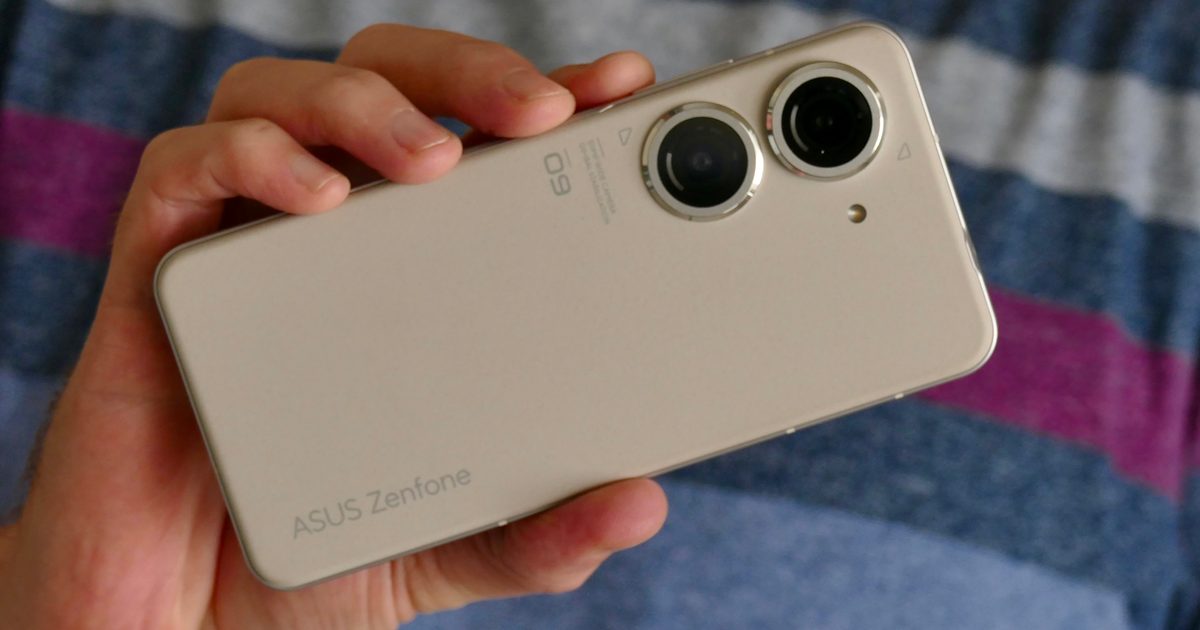 ASUS Zenfone 9
