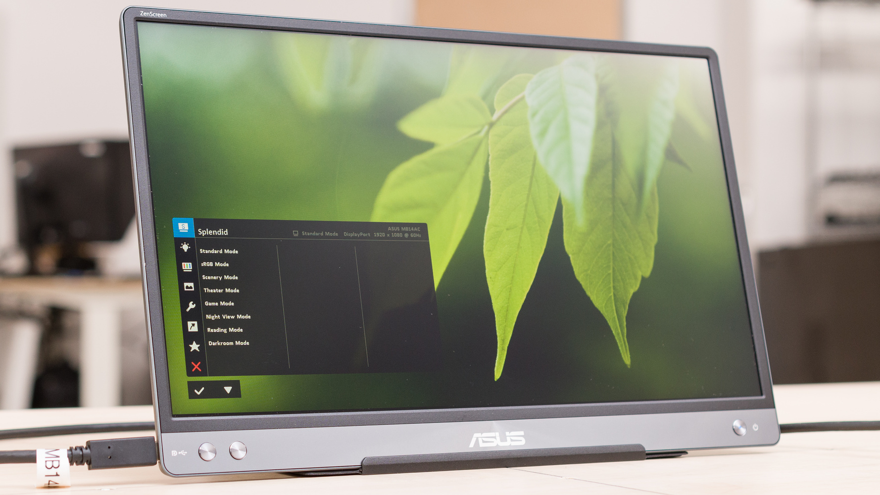 ASUS ZenScreen MB14AC