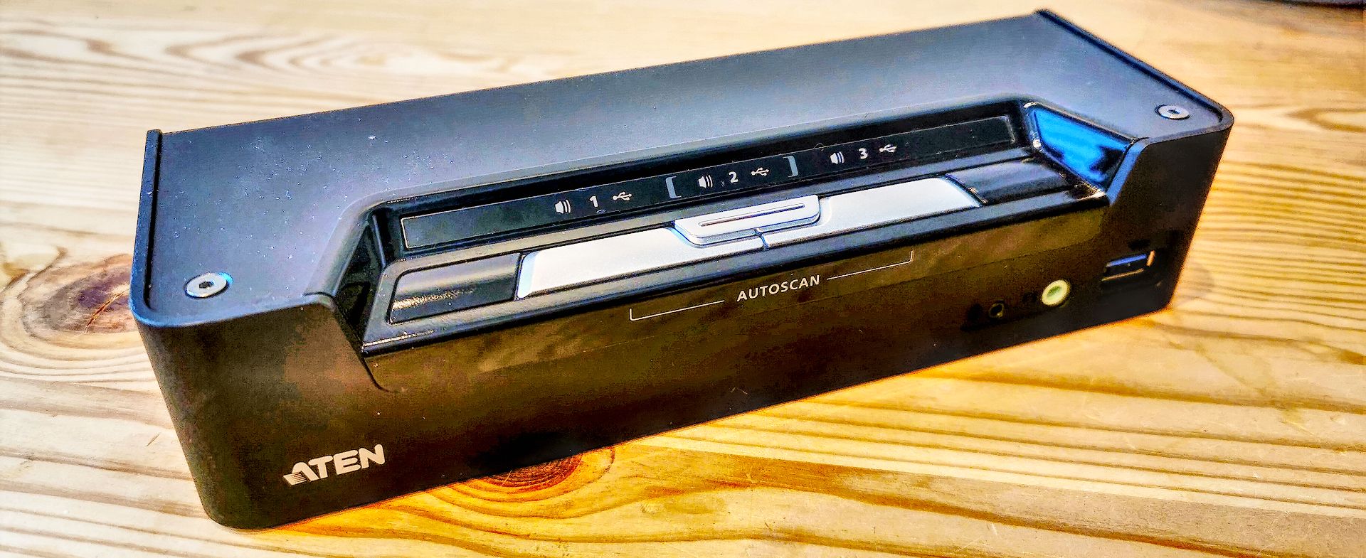 Aten CS1953 Hybrid Kvmp Switch