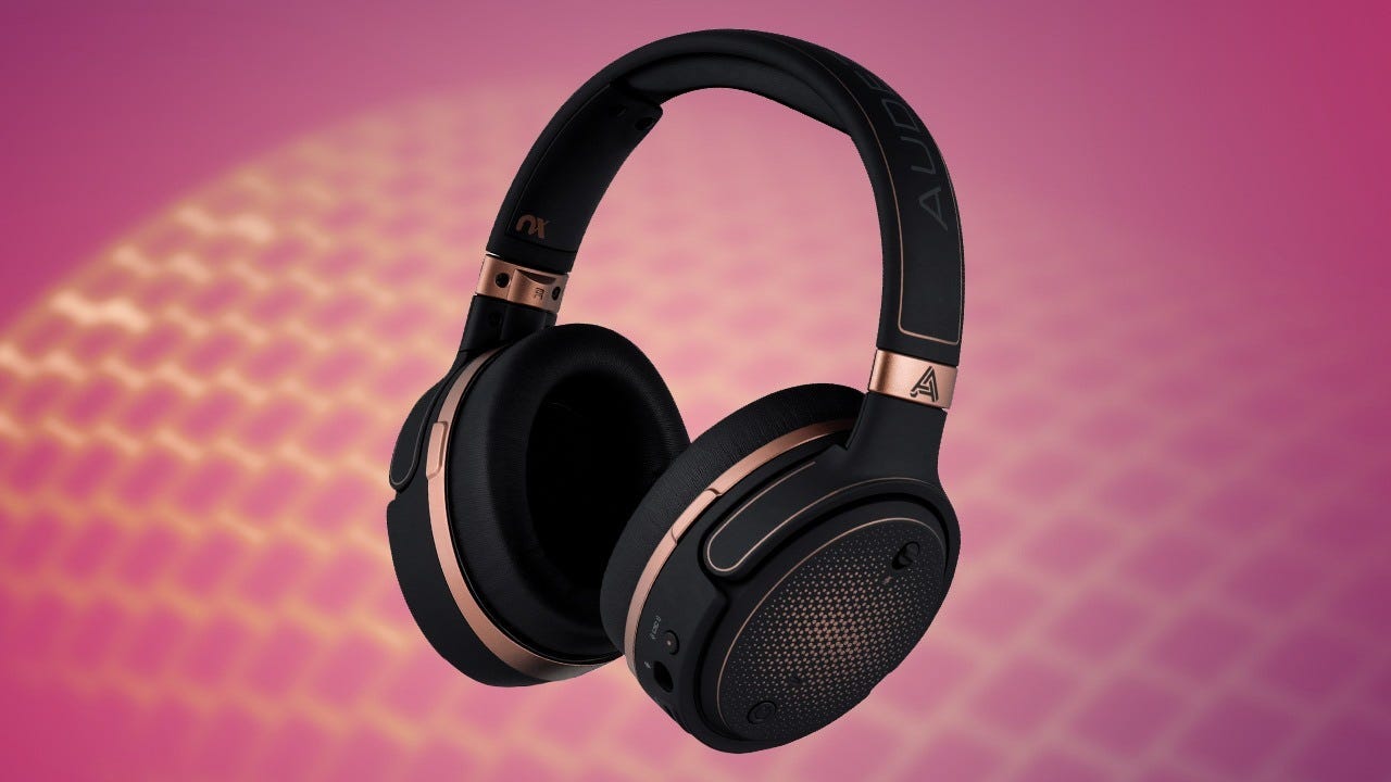 Audeze Mobius